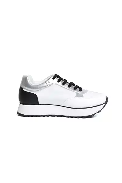 01-4562 Flat Sneaker