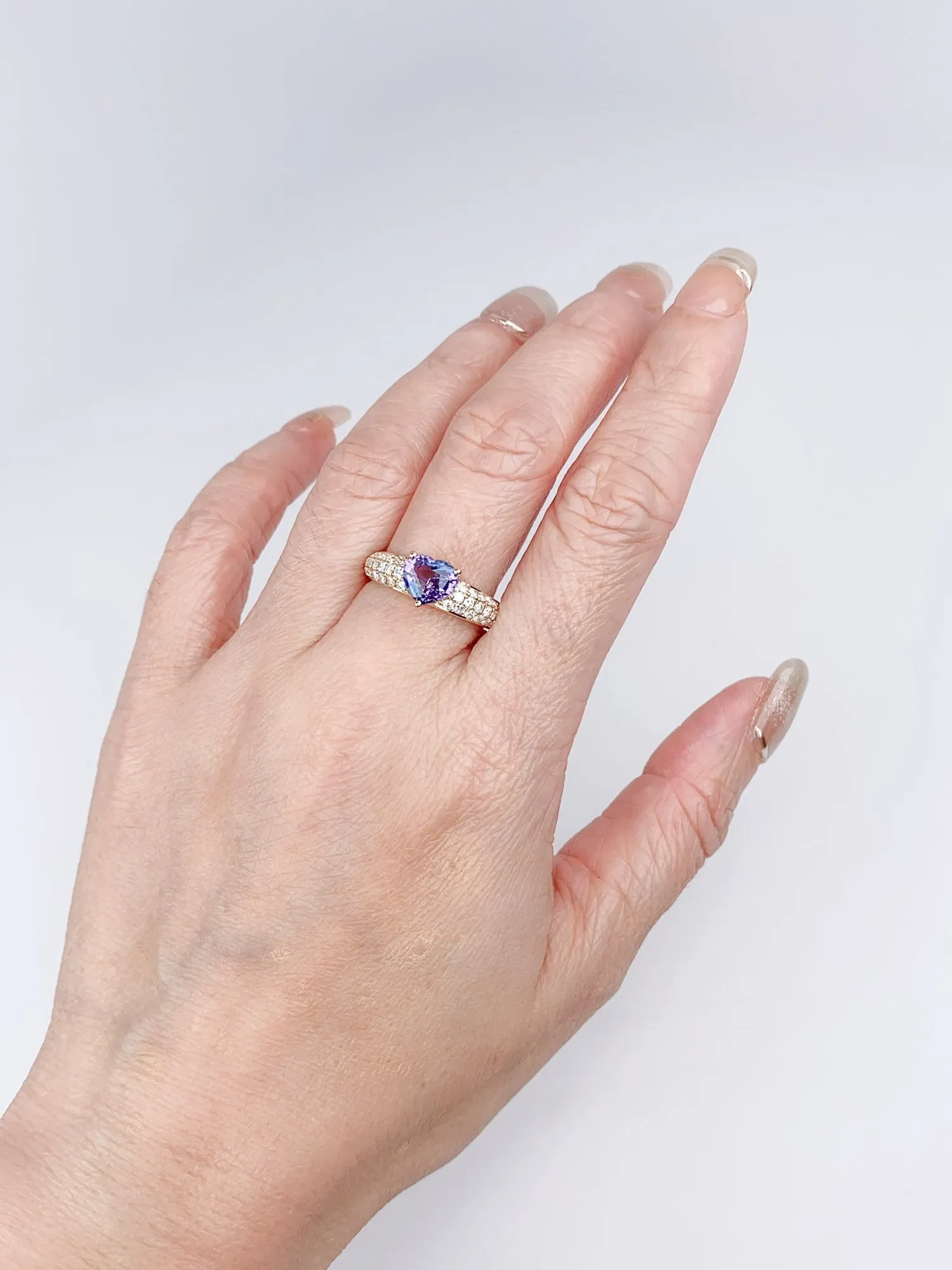 1.5ct Pinkish Purple Bi-Color Sapphire on Diamond Pave Engagement Ring 14K Gold R6499