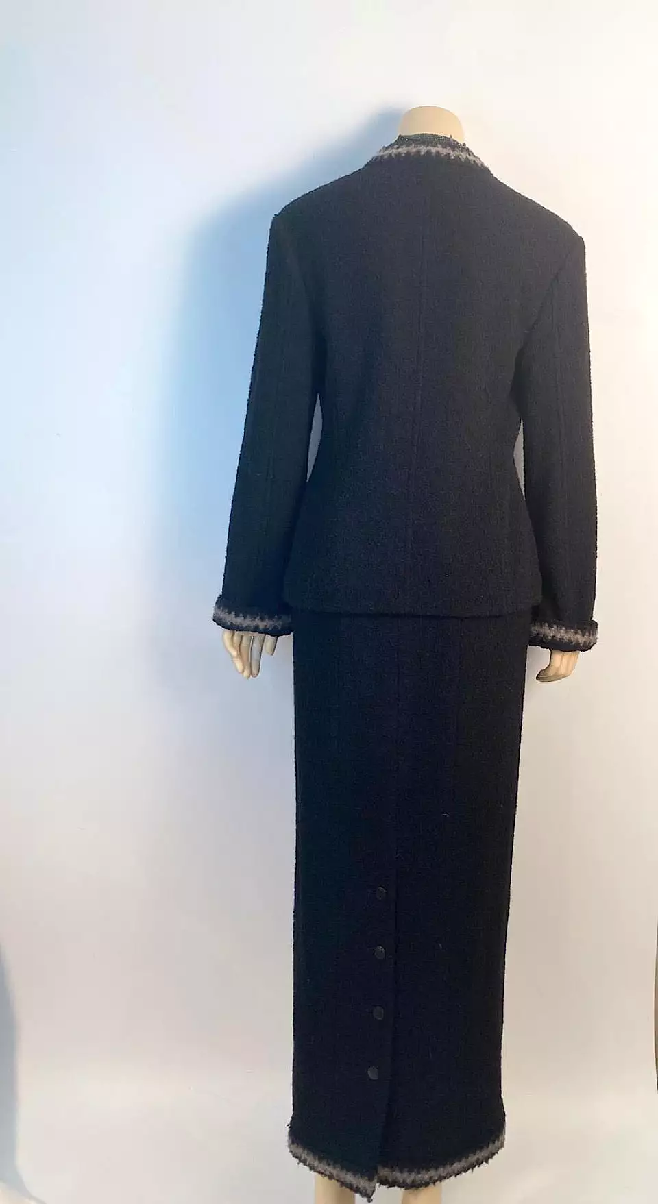 98A 1998 Fall NWOT Vintage Chanel Black Skirt Suit FR 38