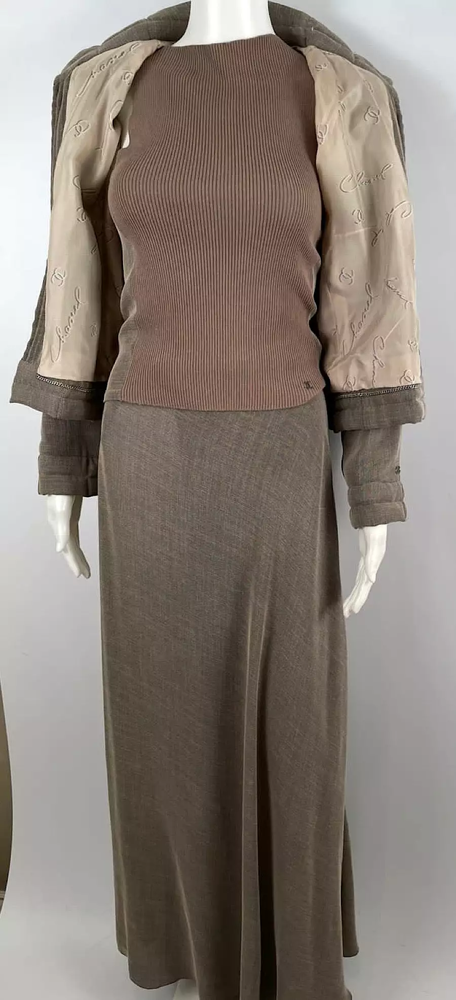 99P, 1999 Spring Vintage Chanel brown 4 piece Outfit Dress Set Jacket Skirt Blouse FR 38 US 4/6