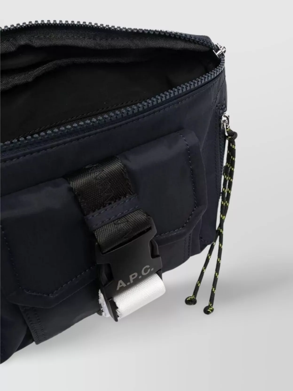 A.P.C.   TRECK patch logo belt bag