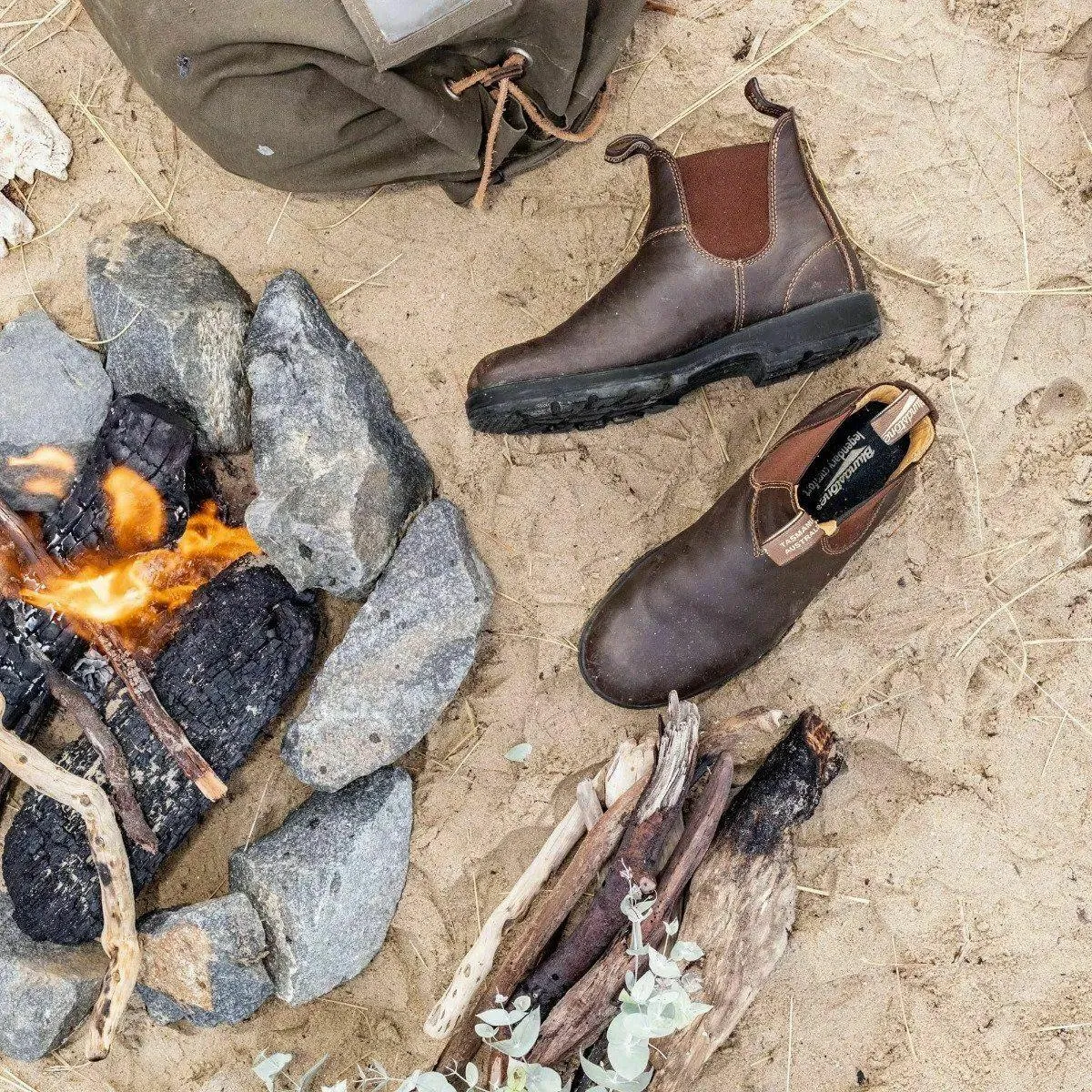 Blundstone #550 Walnut Brown  Chelsea Boot