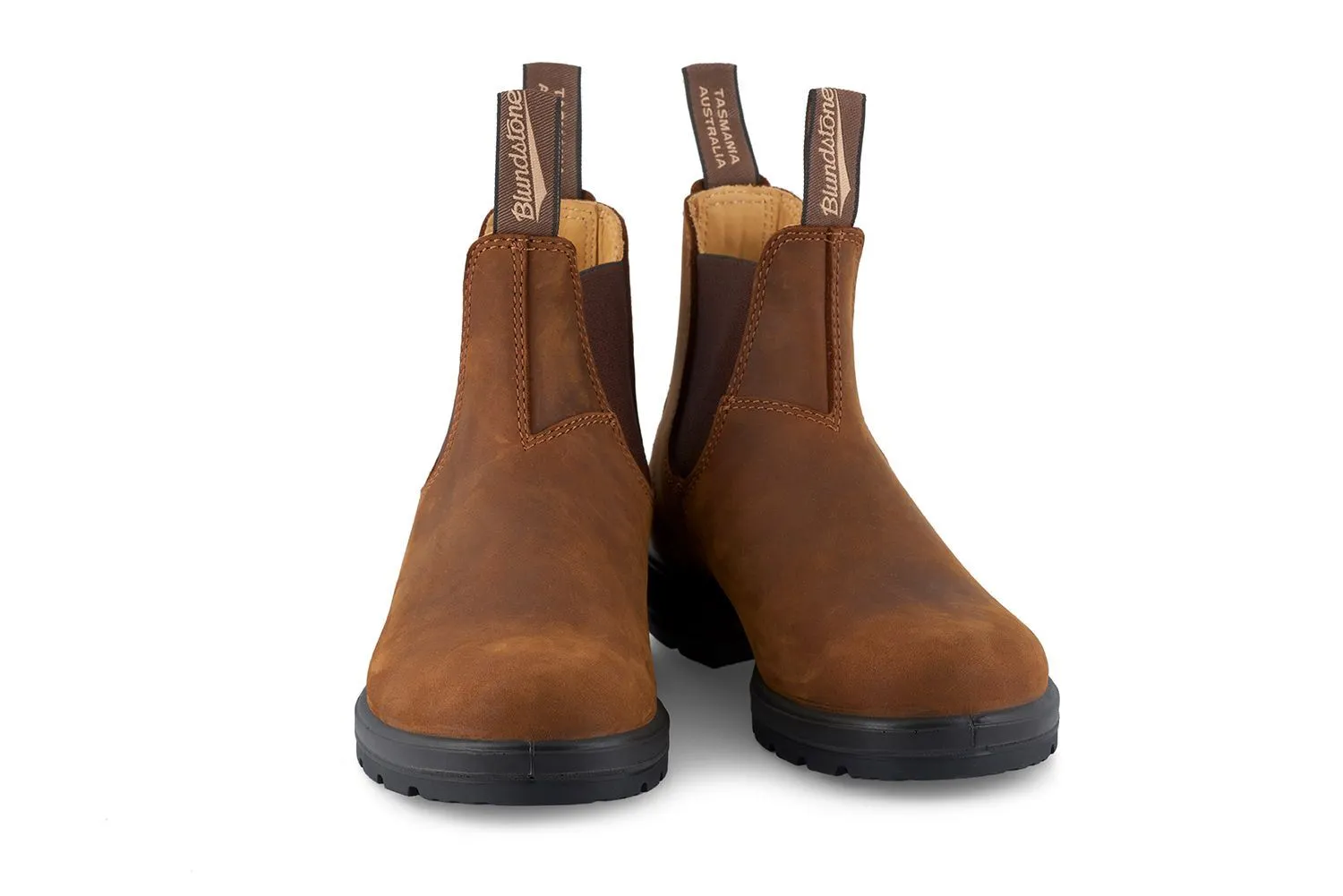 Blundstone #562 Crazy Horse Brown Chelsea Boot