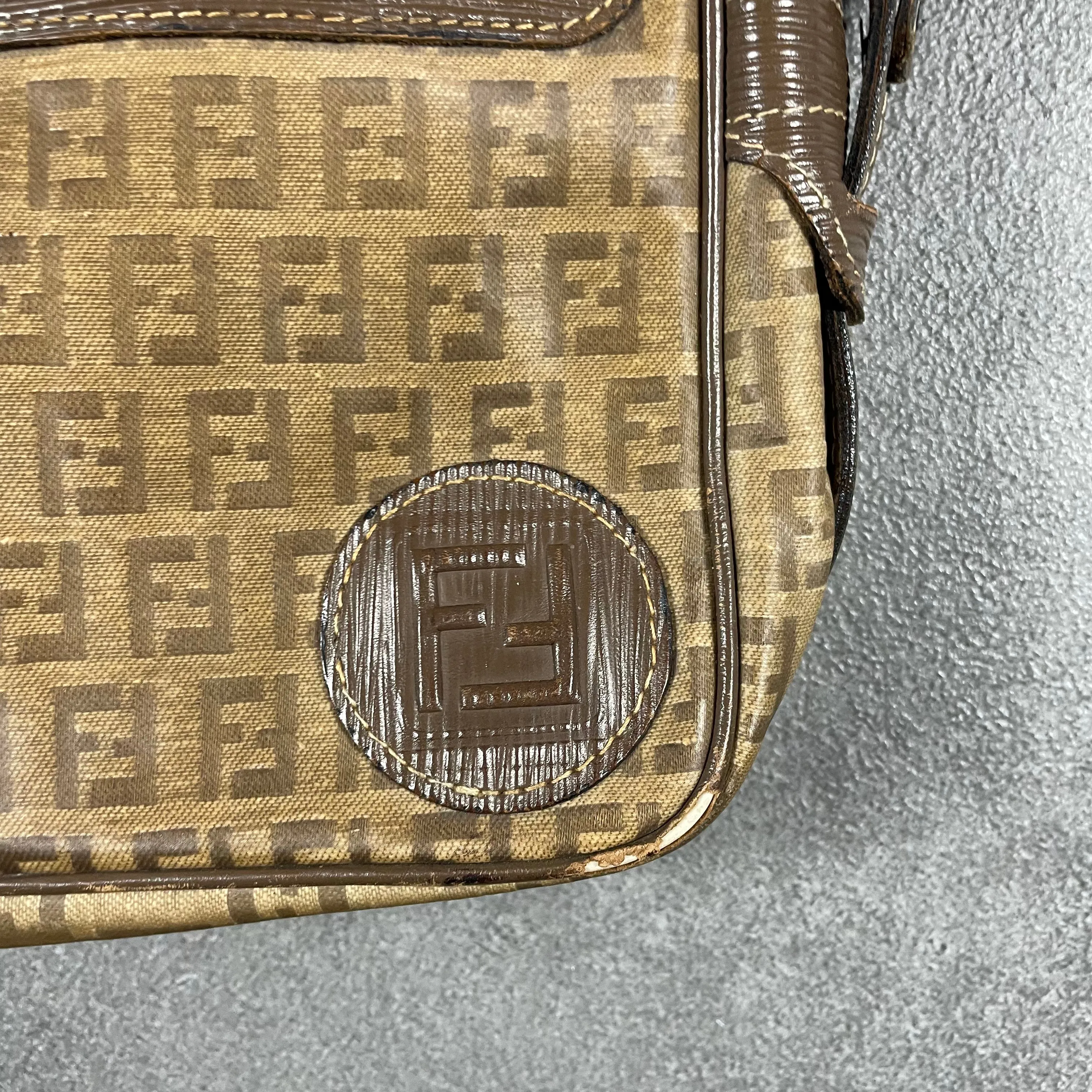 Fendi Vintage Messenger