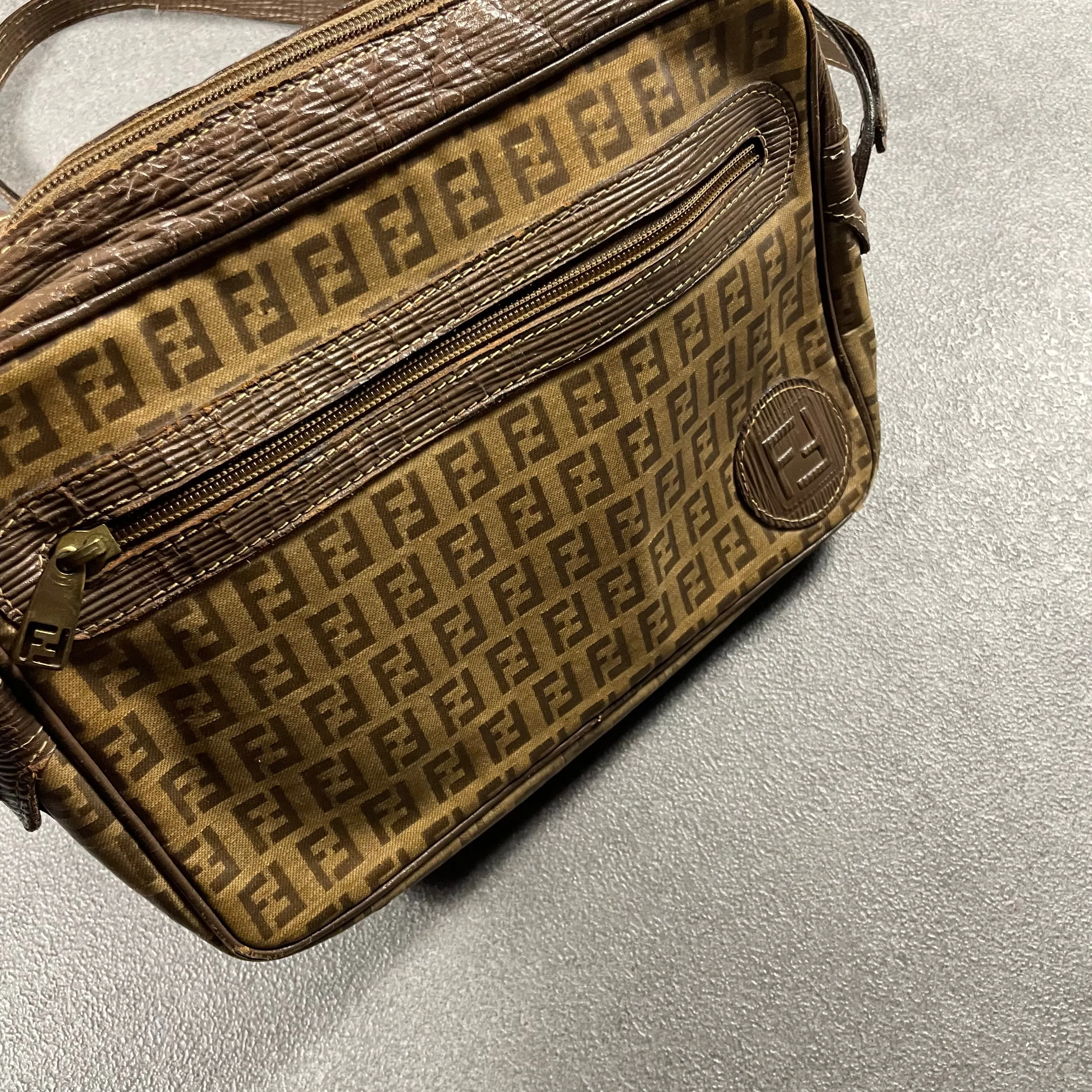 Fendi Vintage Messenger