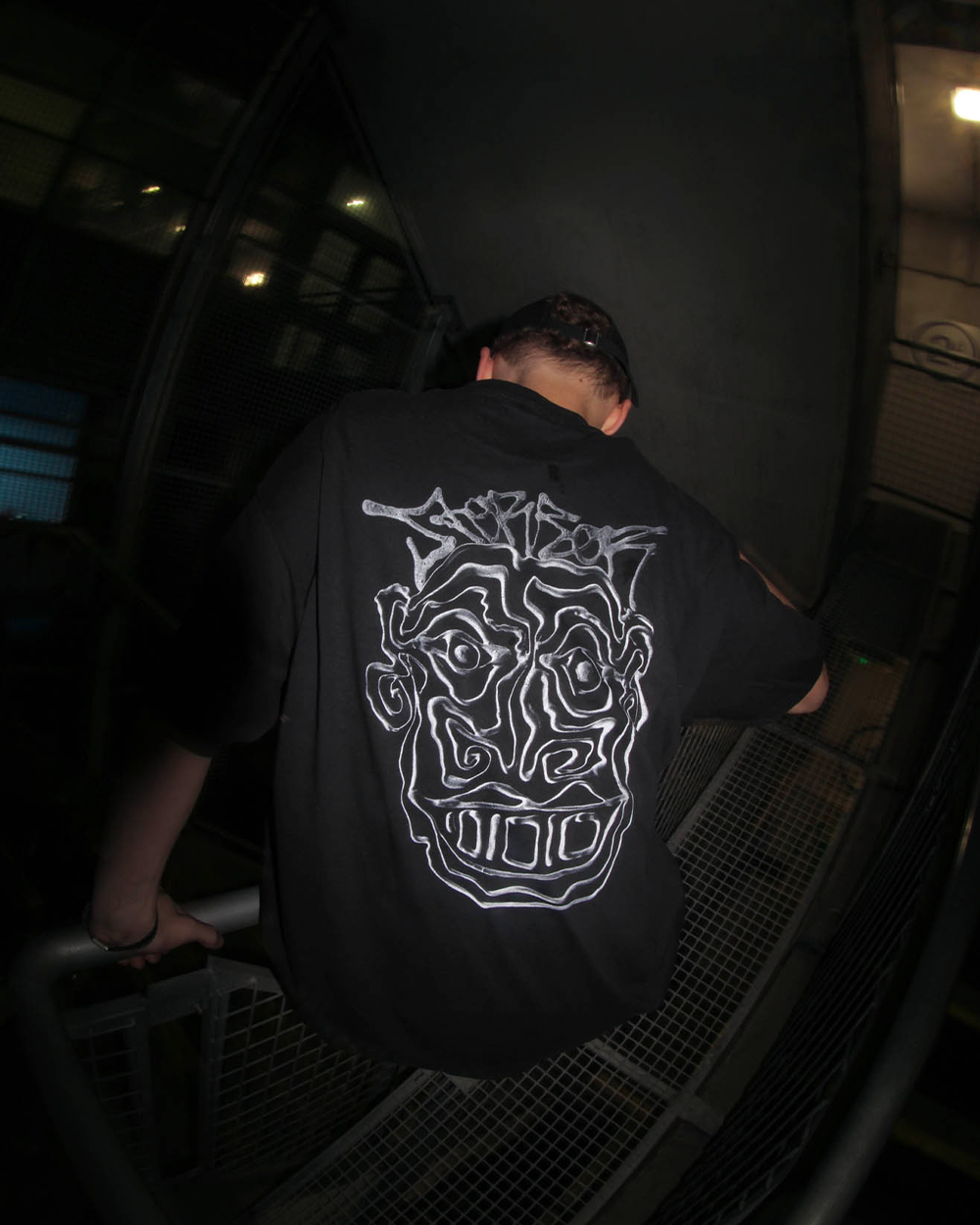 METAL FACE T-SHIRT