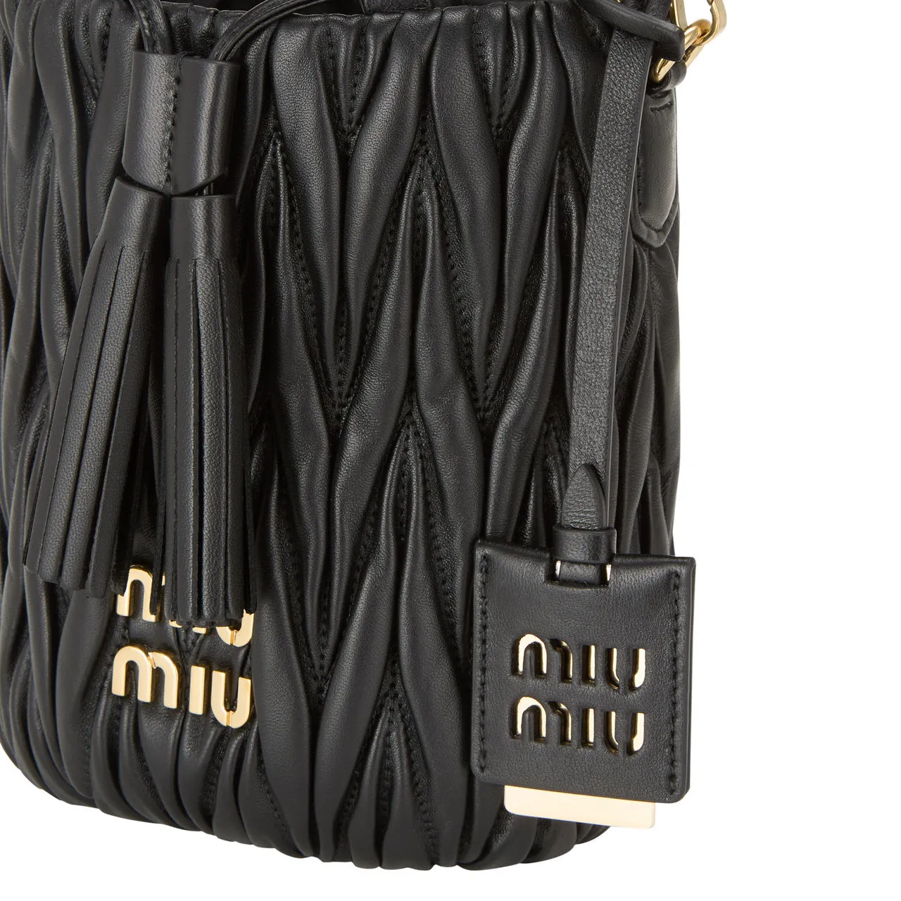 MIU MIU Matelassé Bucket Crossbody Bag - Nero