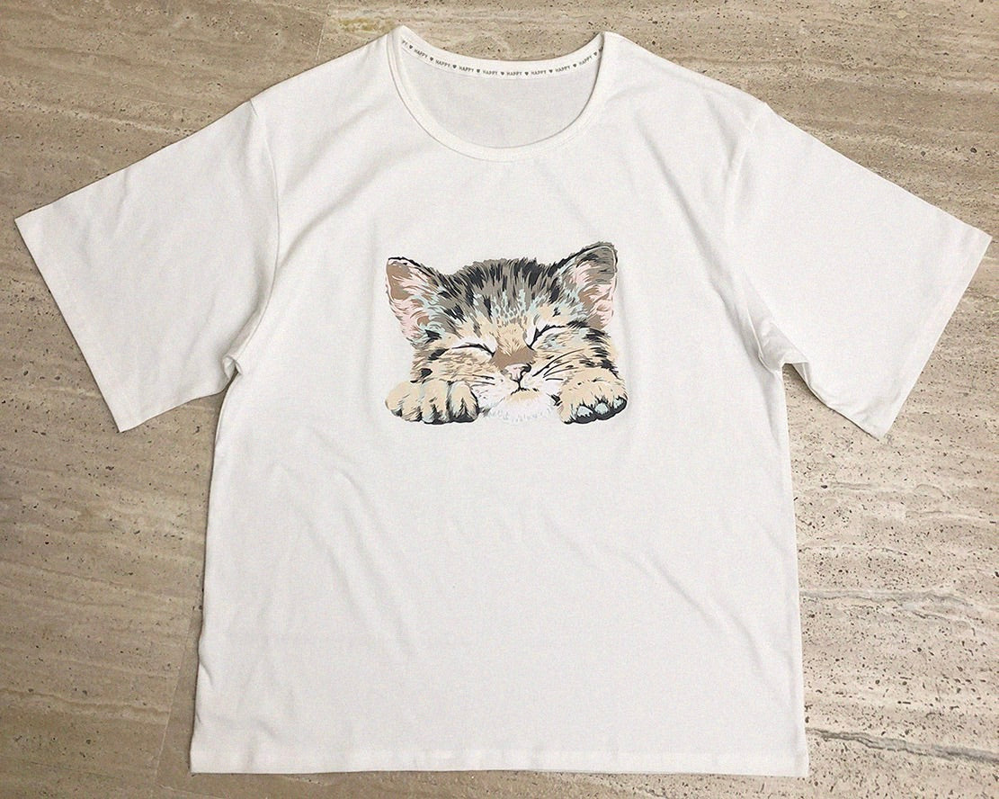 ”SLEEPING CAT” T-SHIRT BY66520