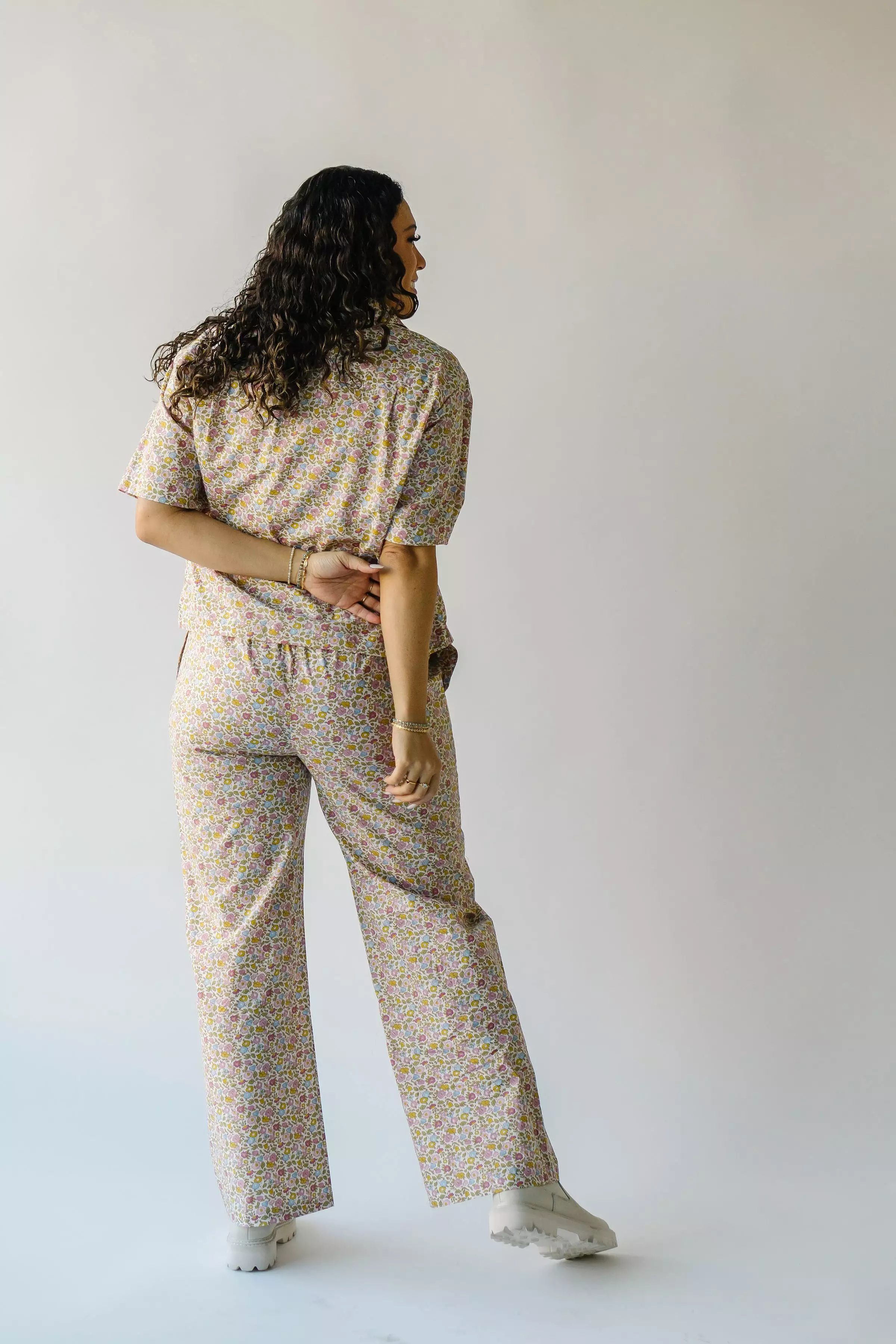 The Mulder Straight Leg Trouser in Rose