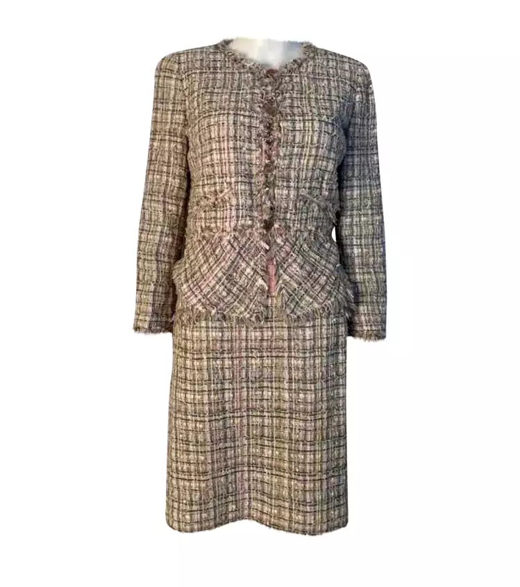 Vintage Chanel 05P, 2005 Spring Fantasy Tweed pink and green Skirt Suit Set with Jacket FR 42