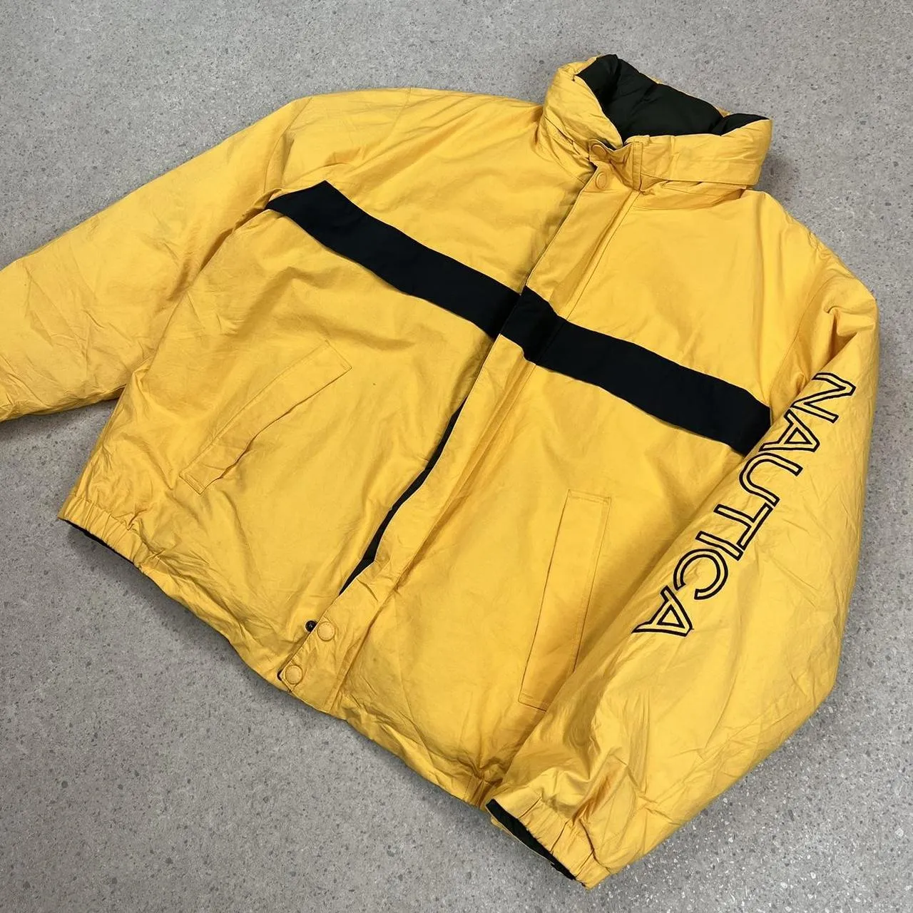 Vintage nautica puffer Jacket XL